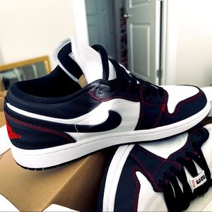 BRAND NEW Size 9.5W/8M - Jordan 1 Low SE Utility White Black Red.